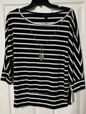 NWT AB Studio Striped Long Sleeve Boatneck Top With Detachable Necklace